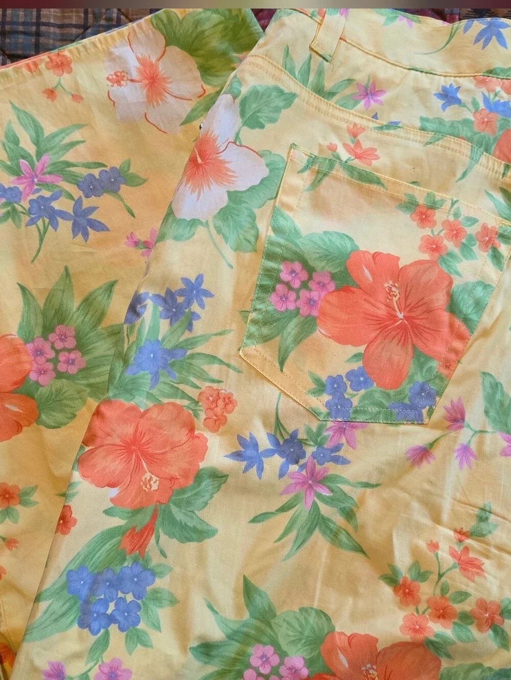 Lauren Ralph Lauren Floral Capri - Picture 5 of 5